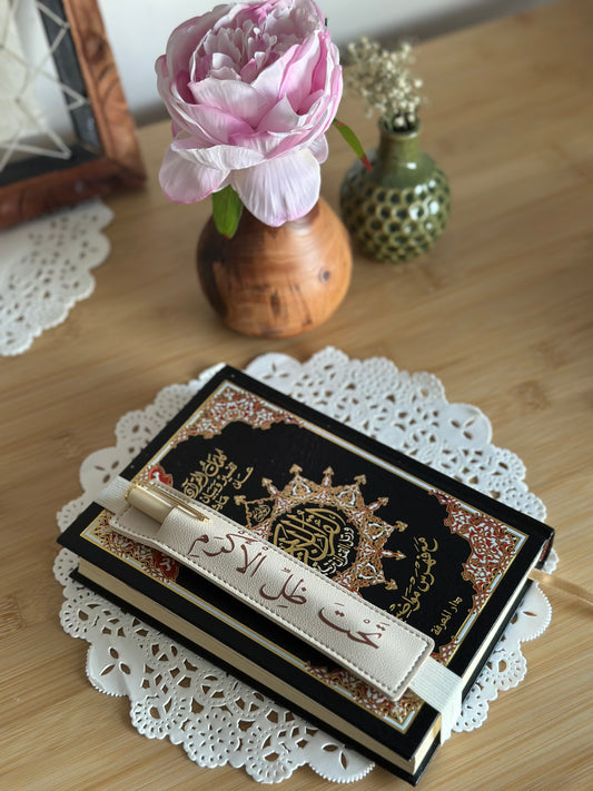 leather pen holder