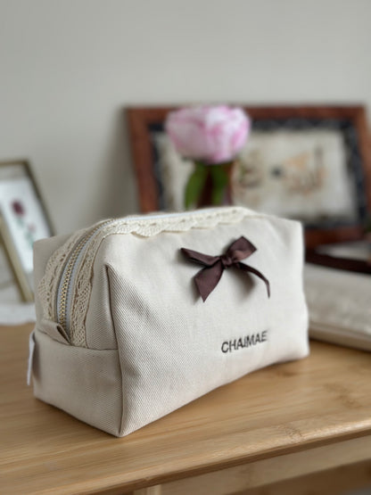 makeup pouch